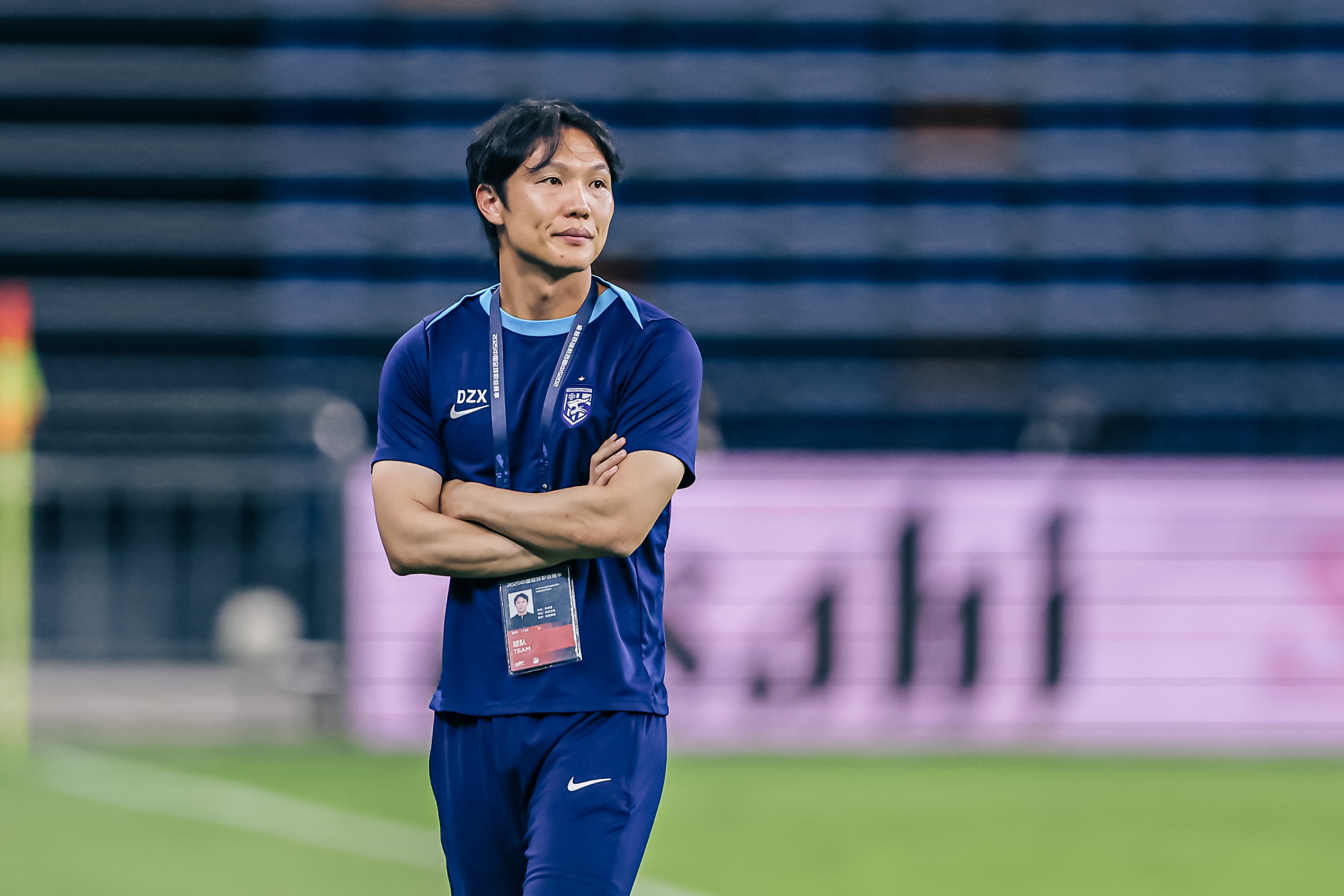 申花四輪不勝傷兵滿營 單外援戰(zhàn)五外援斯盧茨基被迫調整策略