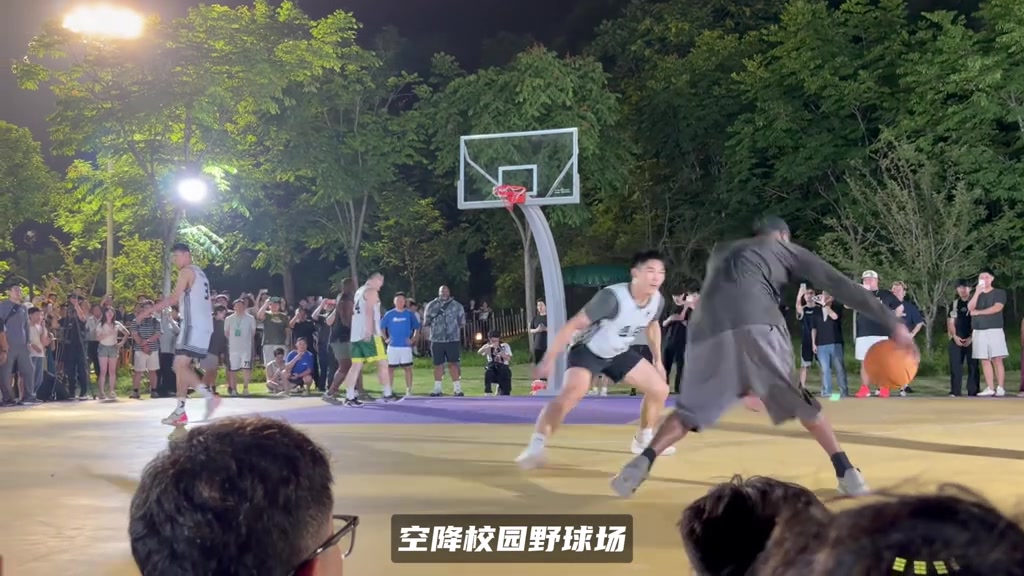 杰倫·布朗校園行秀運球 連續胯下背后過人